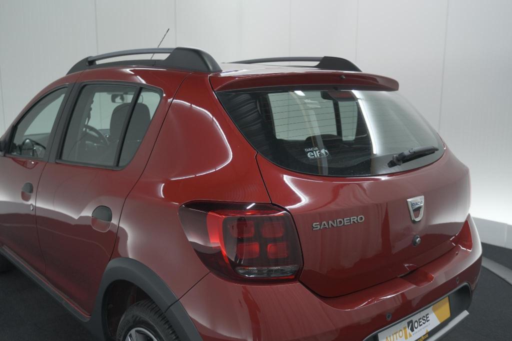 Dacia Sandero tce 90 tech road | trekhaak | navigatie | parkeersensoren