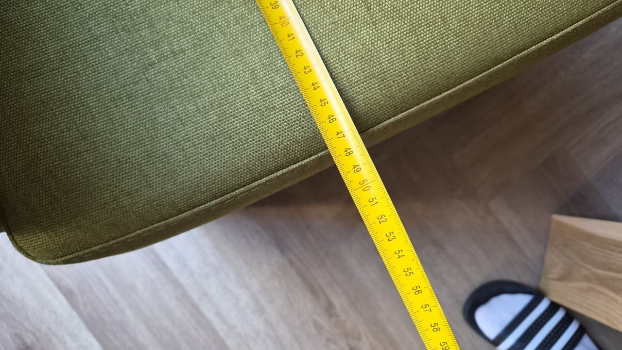 Eiken eetkamertafel met 8 stoelen