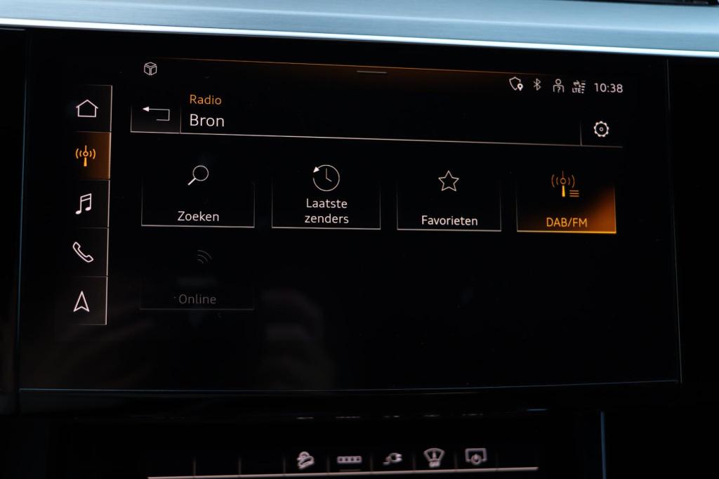 Audi E-tron 55 quattro s edition 95 kwh 408pk | soh 95,8% |