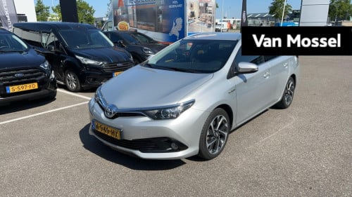 Toyota Auris touring sports 1.8 hybrid lease | 17'' velgen | camera | navig