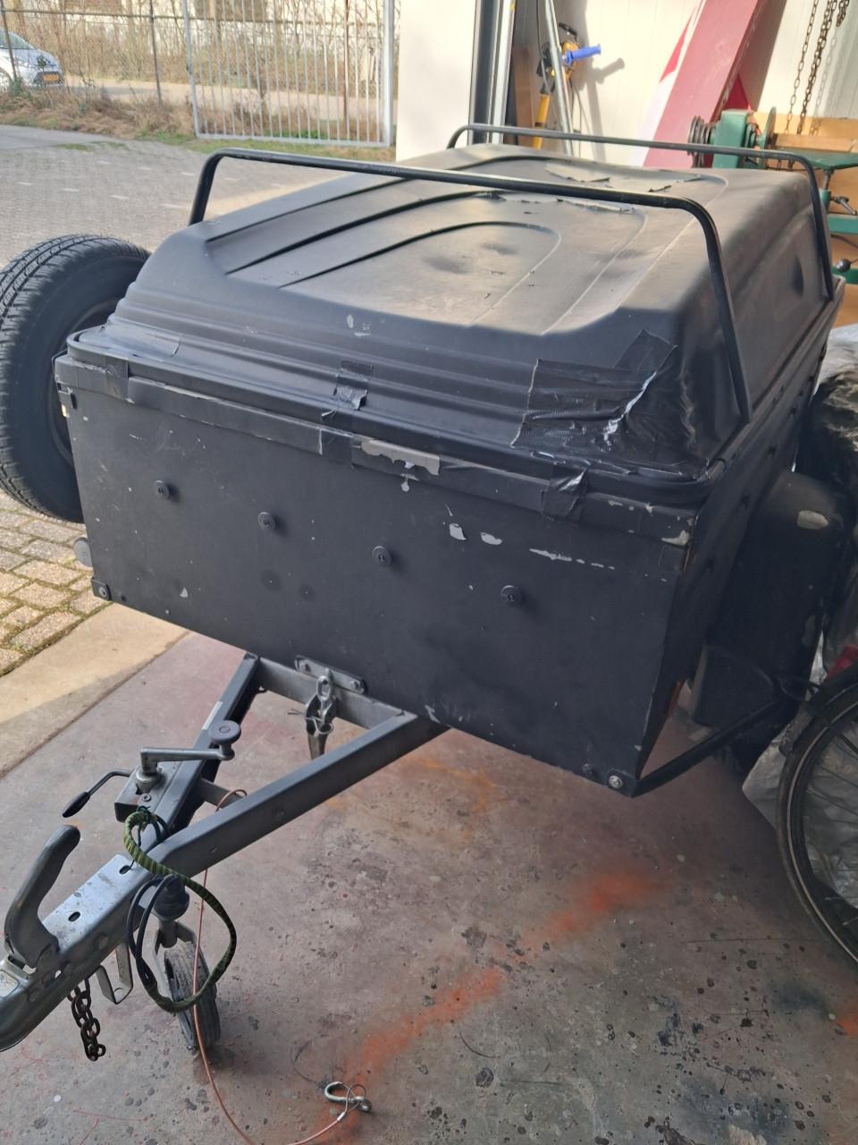 Te koop bagagewagen