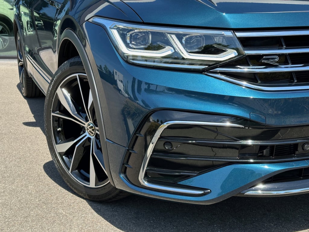 Volkswagen Tiguan 1.5 tsi 150pk dsg r-line | trekhaak | panoramadak | led |