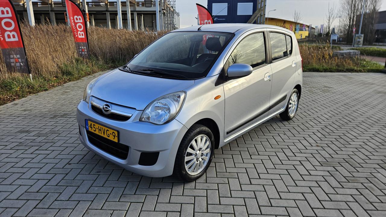 Zuinige 5drs DAIHATSU CUORE 1.0 vvti Premium Uitvoering / NL AUTO / NAP /