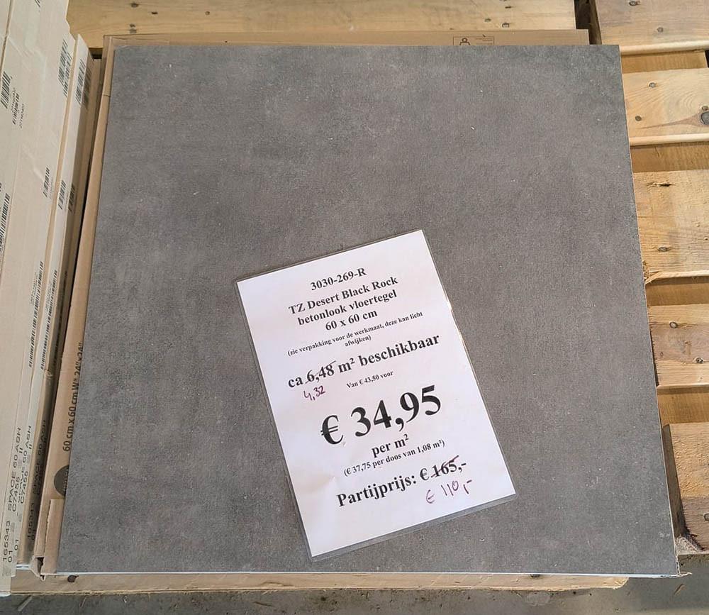 3030-269-R 6,48 m² antraciet betonlook tegels, 60x60 cm, van € 258,88 voor
