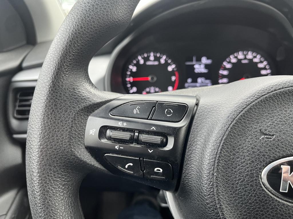 Kia Rio 1.2 cvvt economyline 17 dkm navi lmv pdc