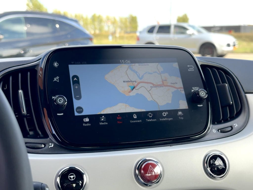 Fiat 500 C 1.0 hybrid star | navigatie full-map | park. sensor | cruise & c