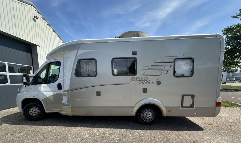 Hymer Onbekend t 654 sl gold editie - inclusief stalling dit seizoen -zater