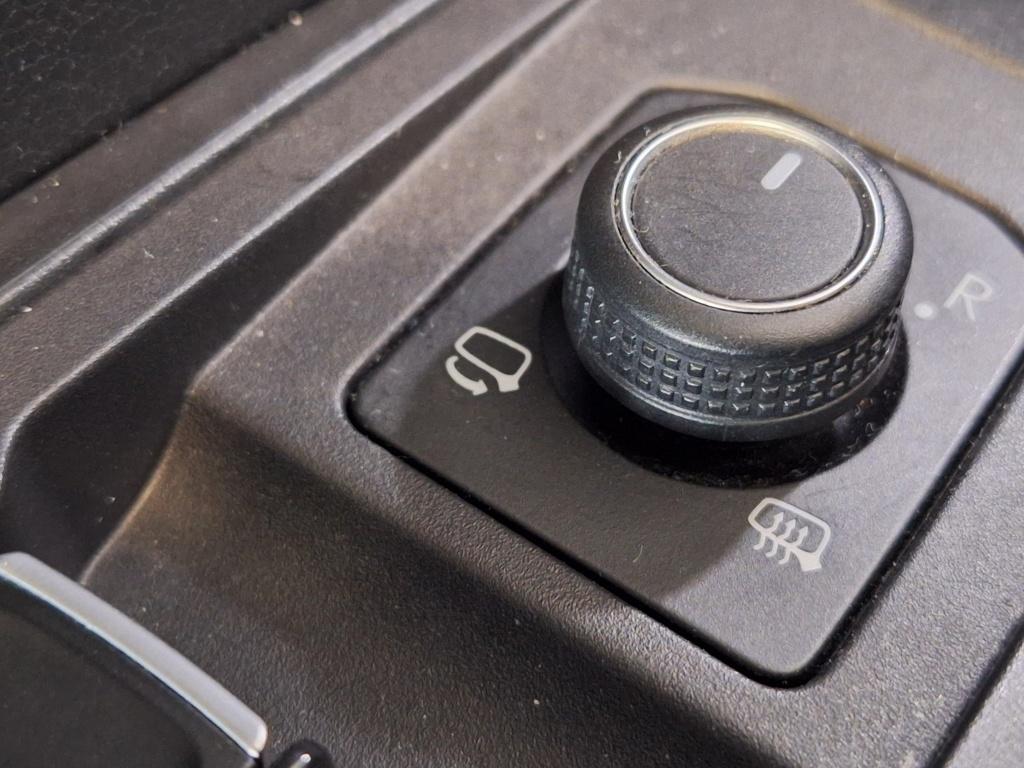 Volkswagen T-roc 1.5 tsi sport | automaat | adapt.cruise