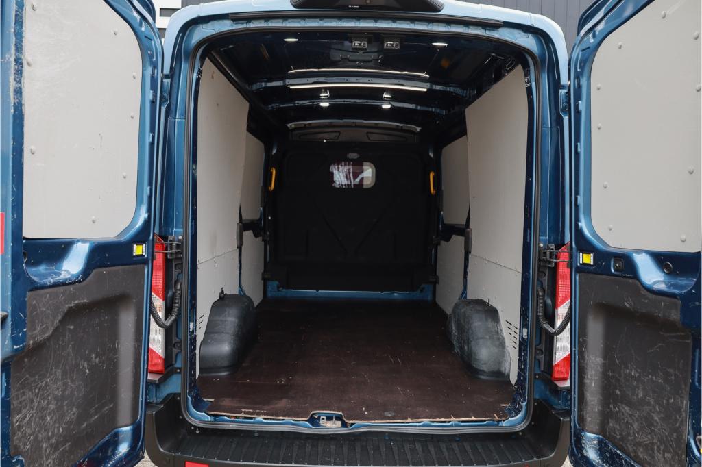 Ford Transit 350 2.0 tdci l2h2 limited 2x schuifdeur i 185pk i cam i nav i 
