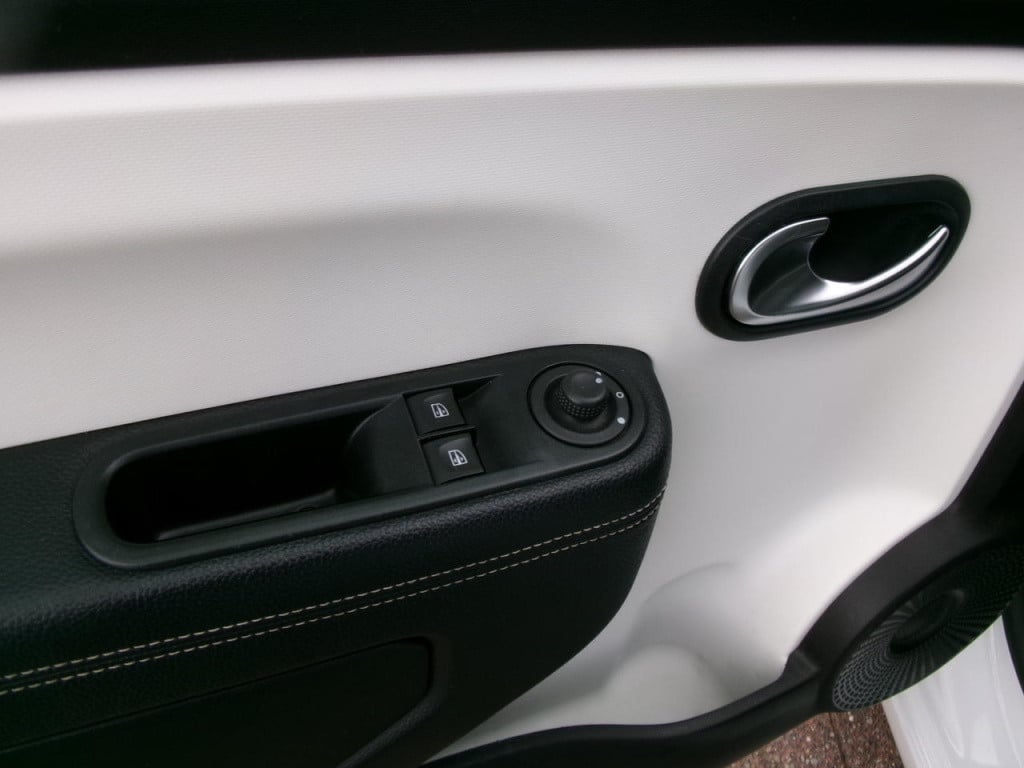 Renault Twingo 0.9 tce intens automaat, carplay, airco, pdc