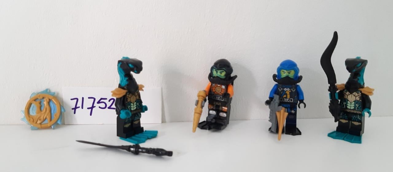 LEGO NINJAGO  71752: Ninja Sub-speeder + 4 minifiguren