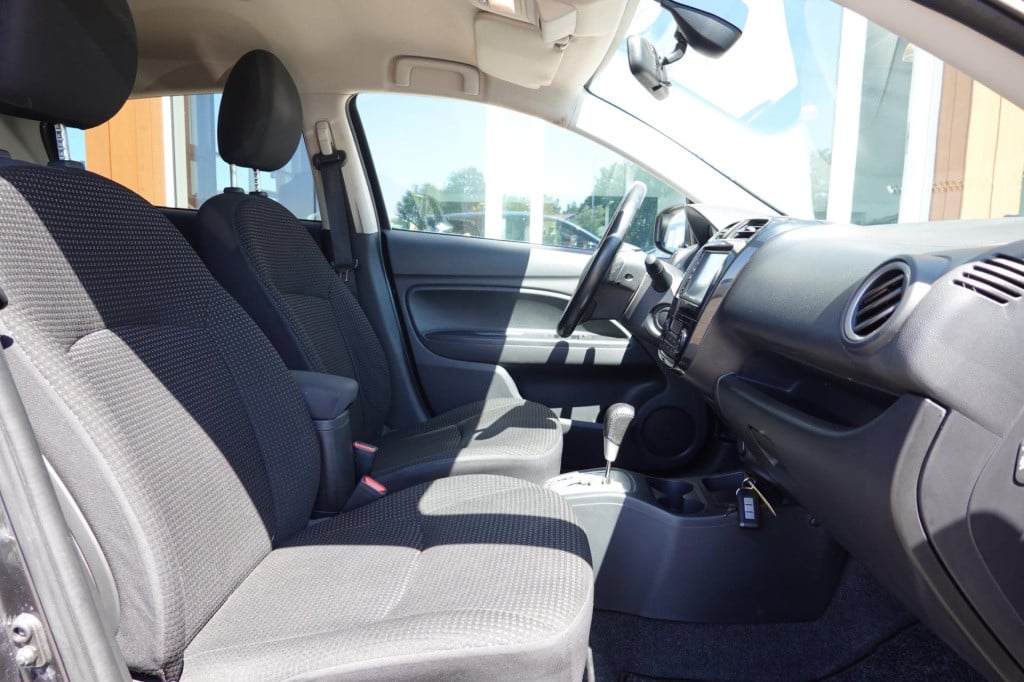 Mitsubishi Space Star 1.2 instyle