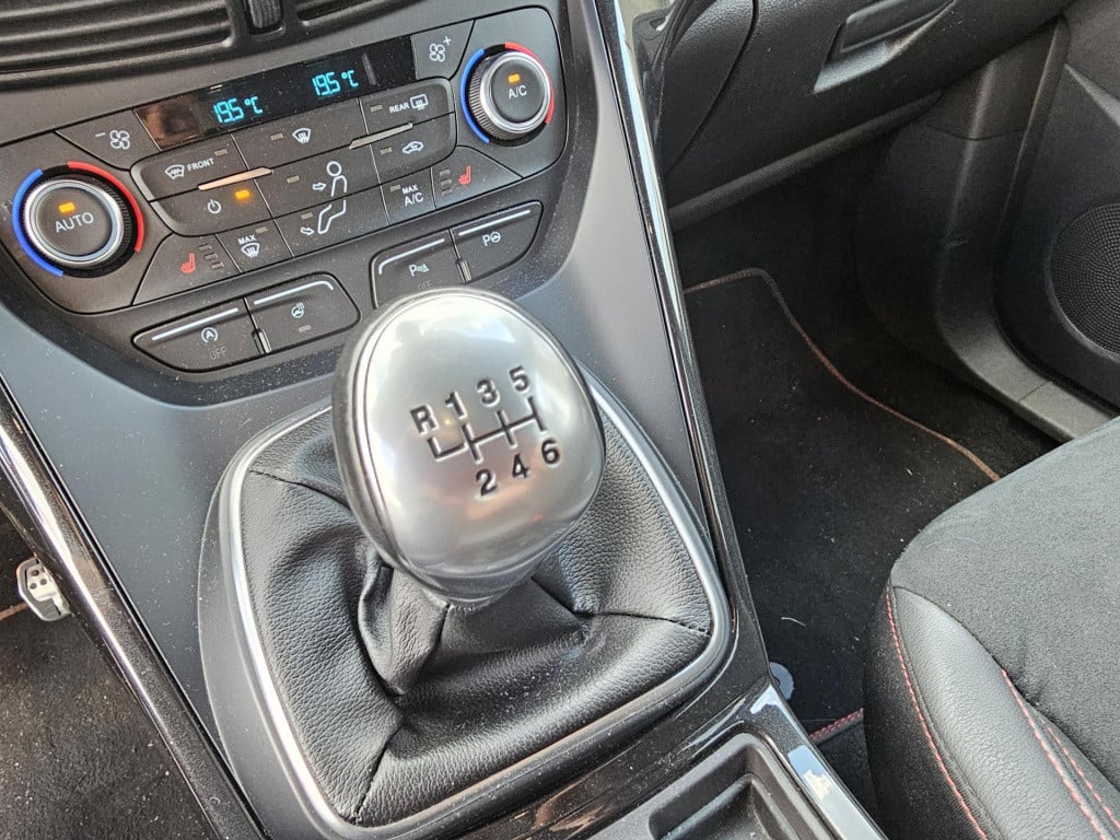 Ford Kuga 1.5 ecoboost st line