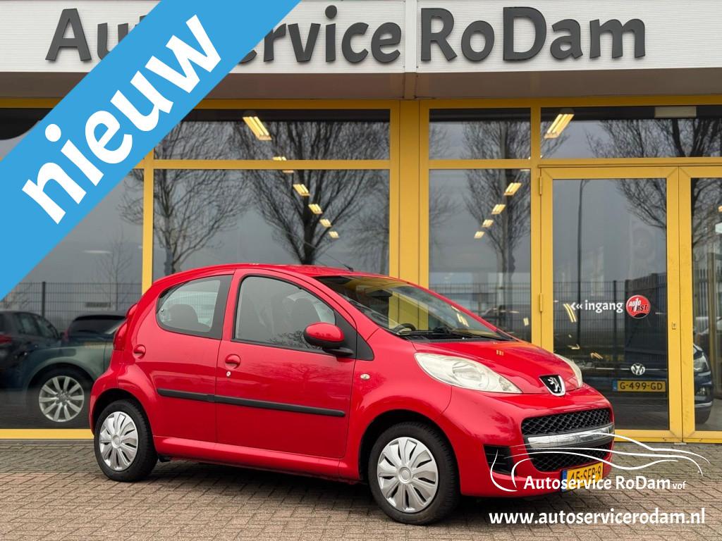 Peugeot 107 1.0-12v xs