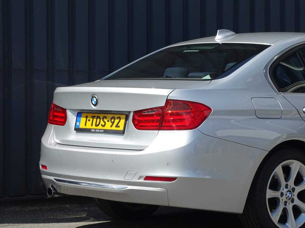 BMW 3-serie 316i executive sport automaat | bi-xenon | afn. trekhaak