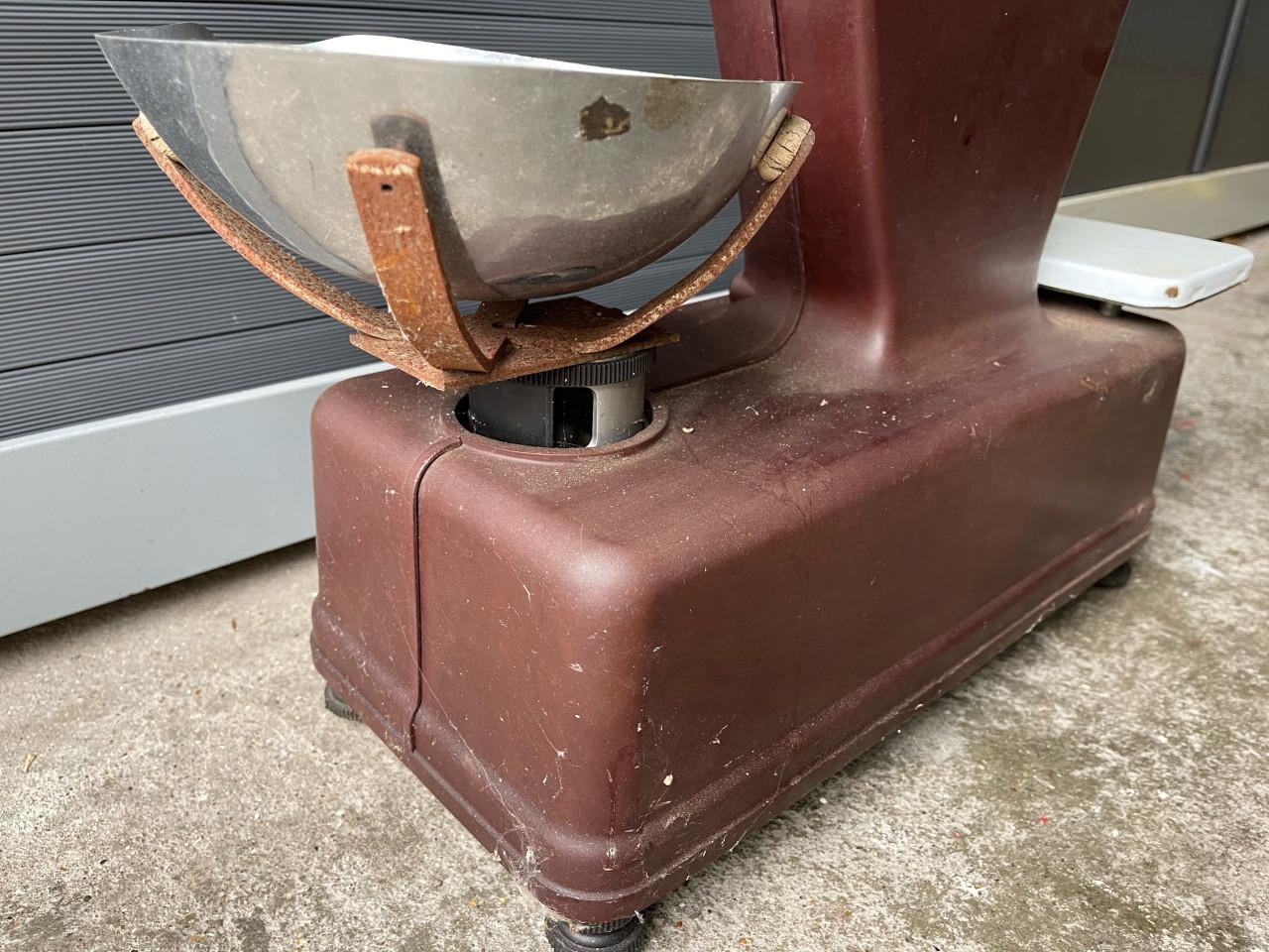 Vintage mechanische weegschaal – decoratief – metaal