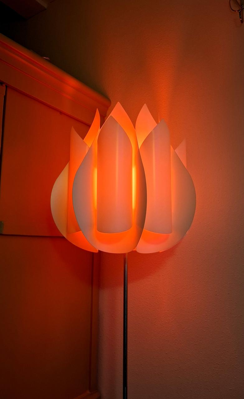 Knappa Tulpan IKEA vloerlamp