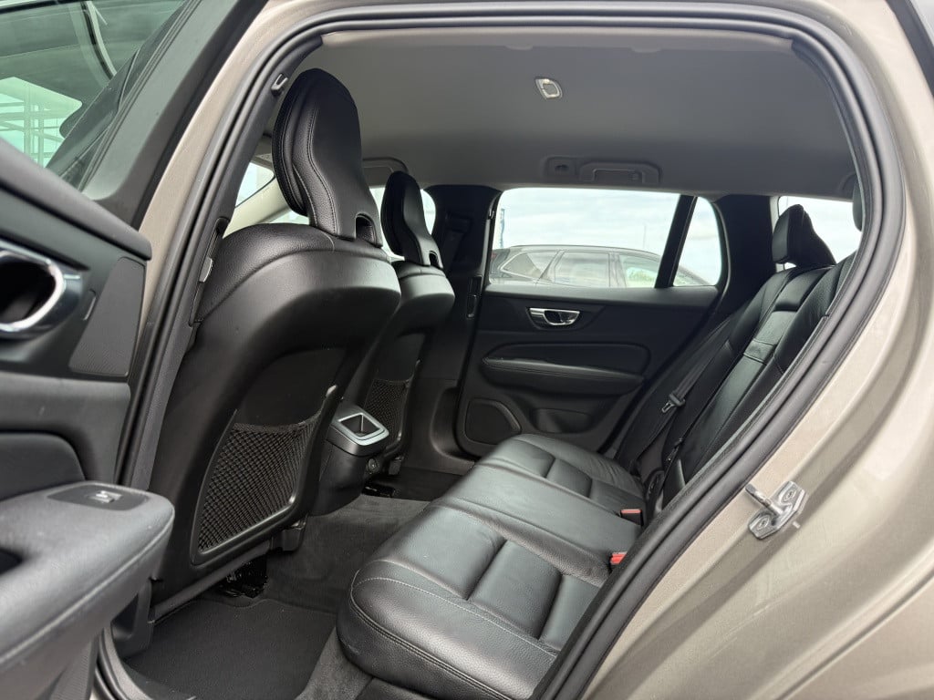 Volvo V60 2.0 b3 business pro