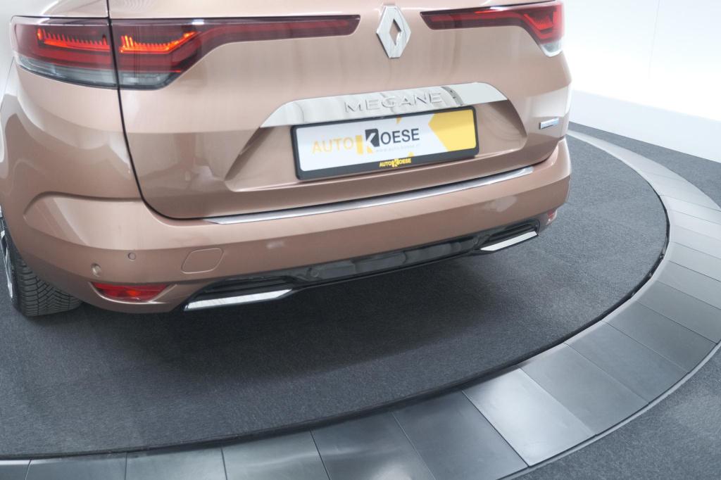 Renault Megane E-tech estate 1.6 plug-in hybrid 160 intens | stoelmassage |