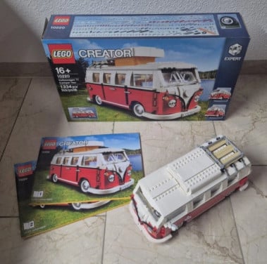 Lego Creator: Volkswagen t1 kampeerbus 10220