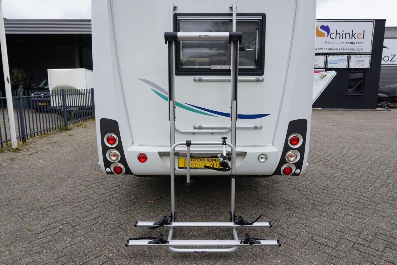 Chausson Sweet Cosy Face to Face indeling 2013 met lage km stand