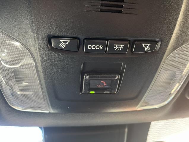 Toyota Corolla 1.8 hybrid comfort | 18" lmv | trekhaak | climate