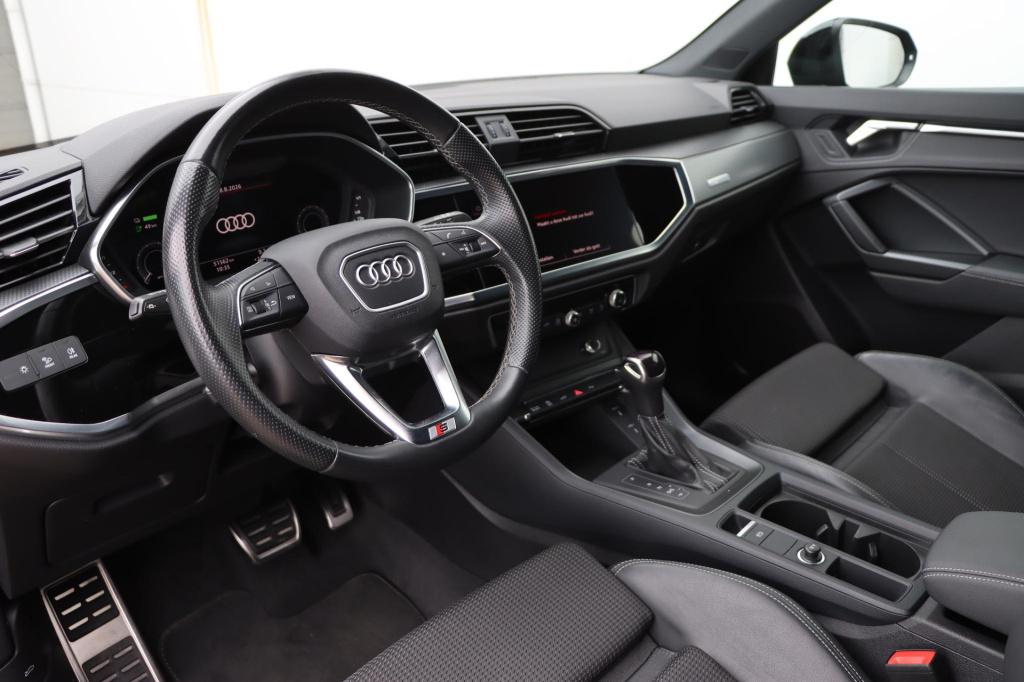 Audi Q3 sportback 45 tfsi e s edition 245pk s tronic | soh 99% |