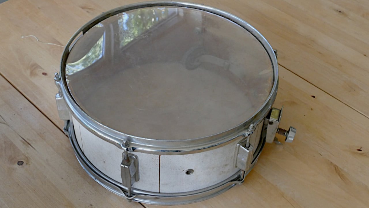 Snaredrum oa Pearl, 70's; met goed statief; gebruikt, in goede staat