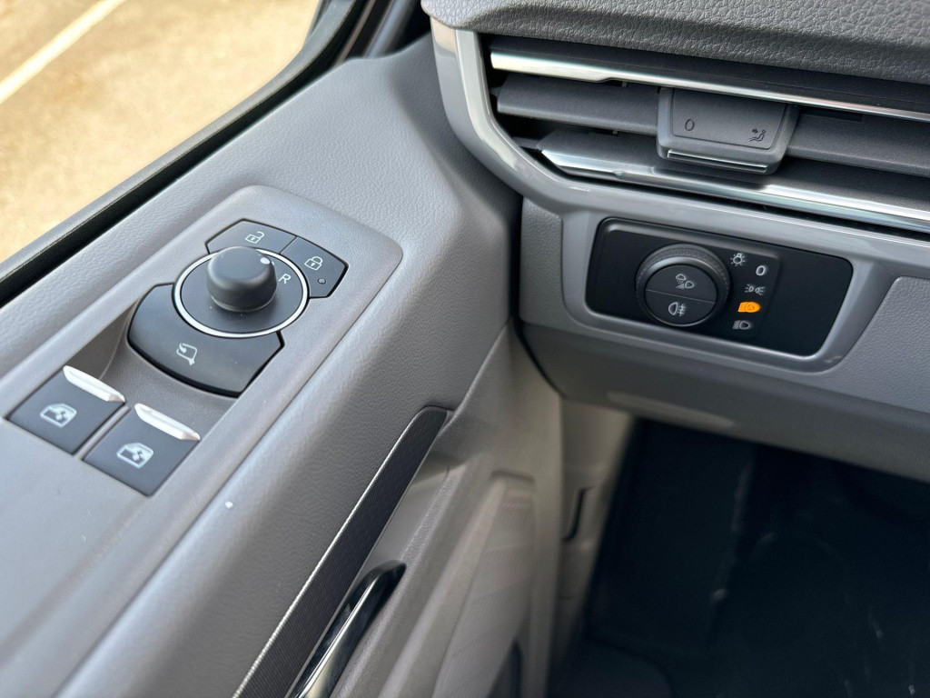 Volkswagen Transporter 2.0 tdi l2h1 30 bulli