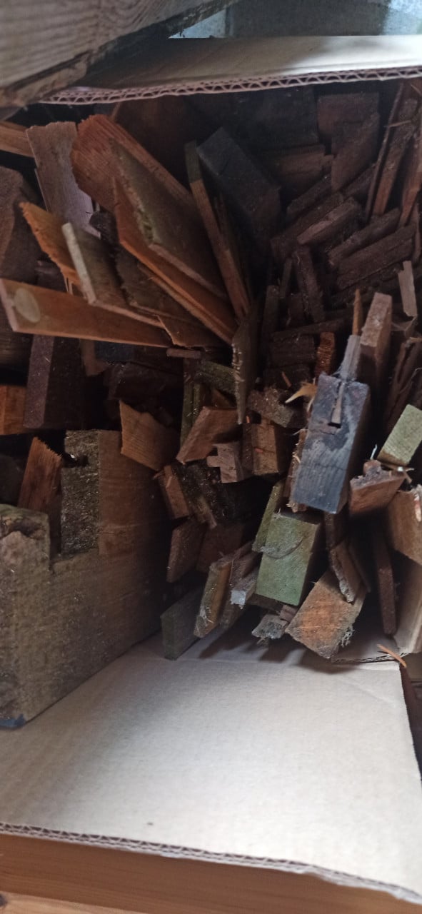 Aanmaakhout brandhout - gratis