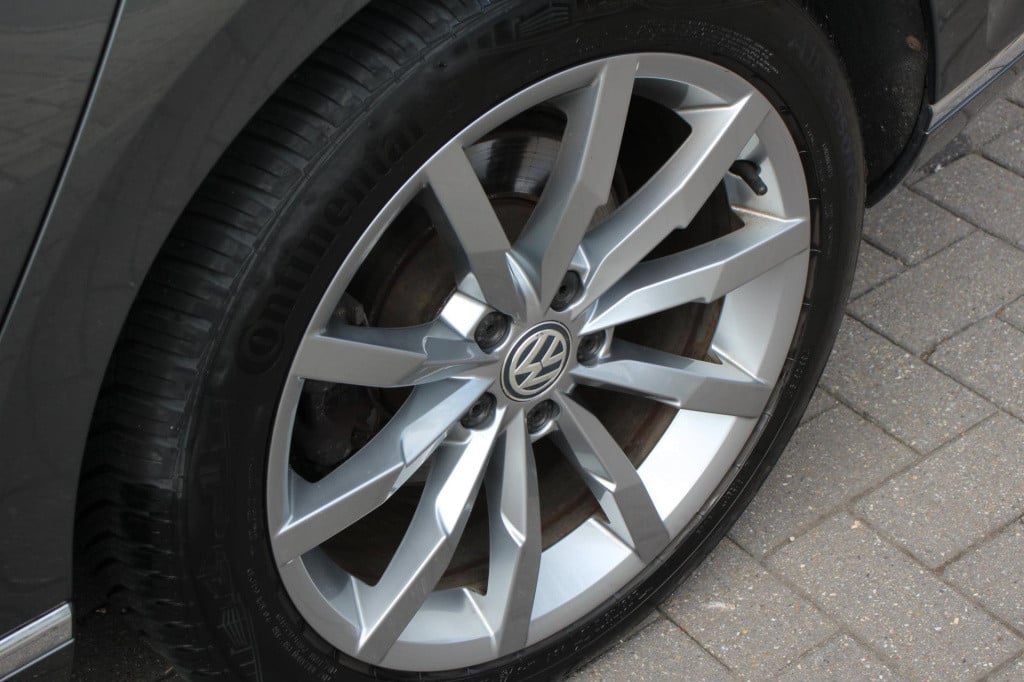 Volkswagen Passat variant 1.4 tsi act highline - dsg - leder - stoel verw -