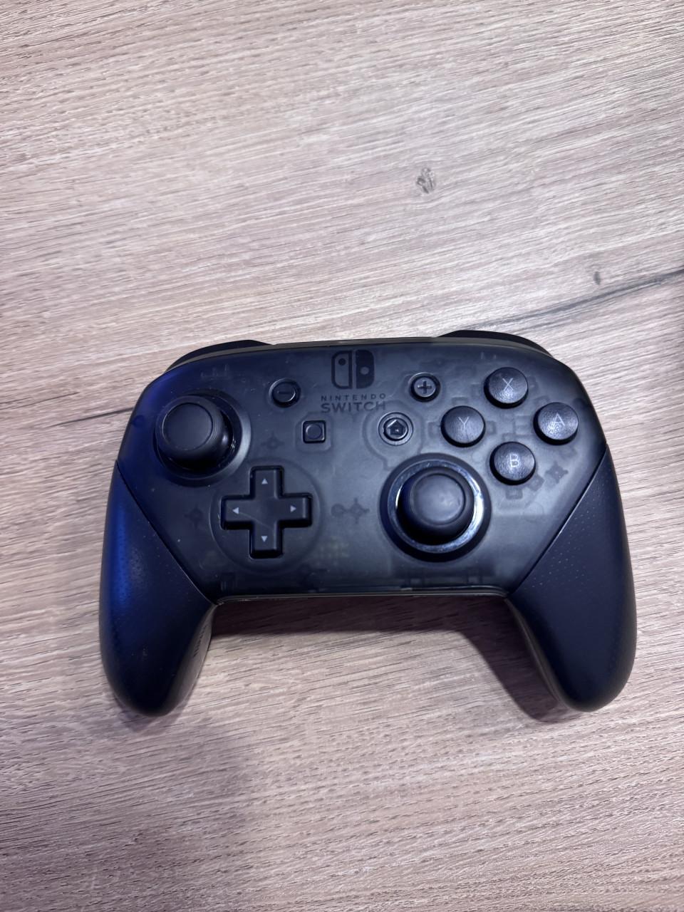 Nintendo Switch V1 grijs met accessoires.