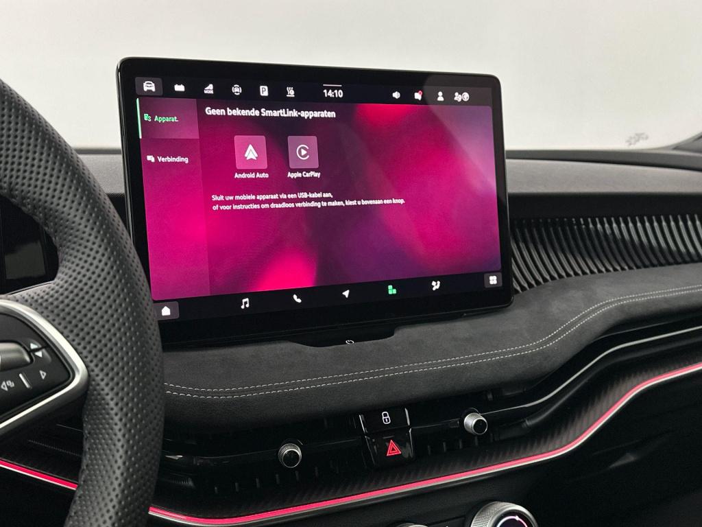 Skoda Superb sportline business 1.5 tsi phev 150 kw / 204 pk co