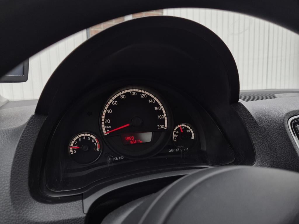 Volkswagen UP! 1.0 5-deurs / origineel nl / airco / nieuwe distriebutieriem