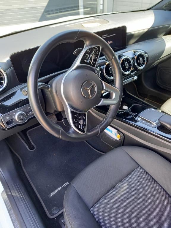 Mercedes-Benz Cla shooting brake 180 business solution