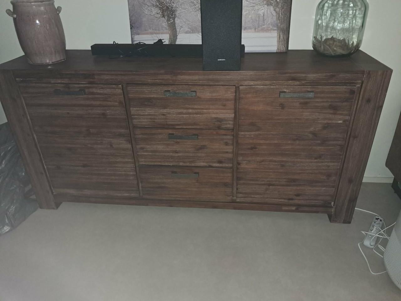 Dressoir Pronto Wonen (Gereserveerd tot maandag 13.00 uur