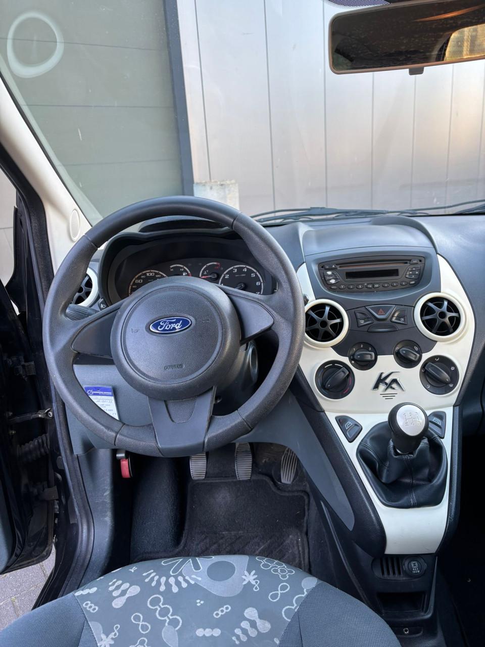 Ford Ka 1.2 51KW 2010 Zwart | 144.268 KM NAP