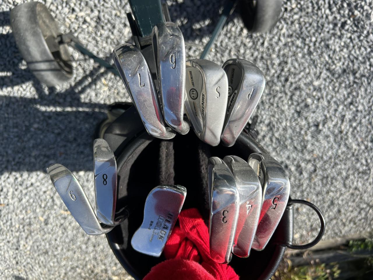 Trolley met compleet set golfclubs