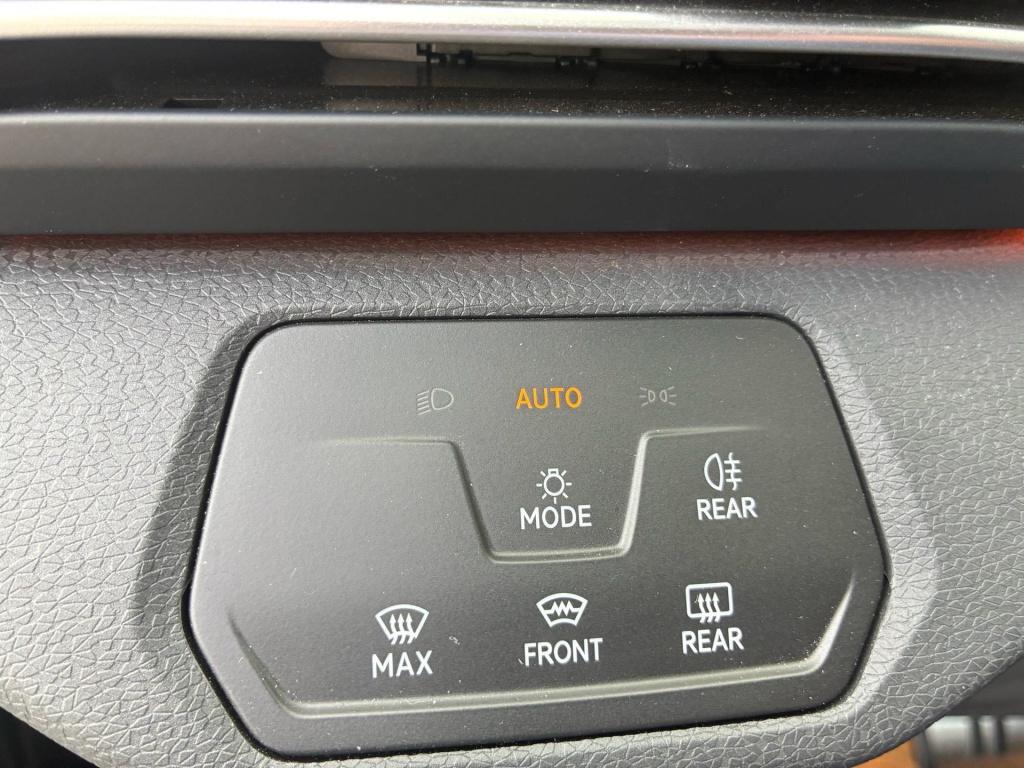 Volkswagen Id.4 first 77 kwh