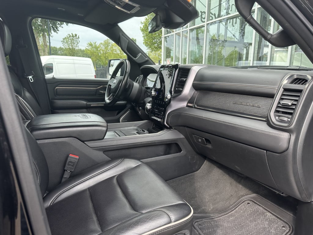 Dodge Ram 1500 5.7 v8 4x4 crew cab limited | nl-auto | 1e eigenaar | vol op