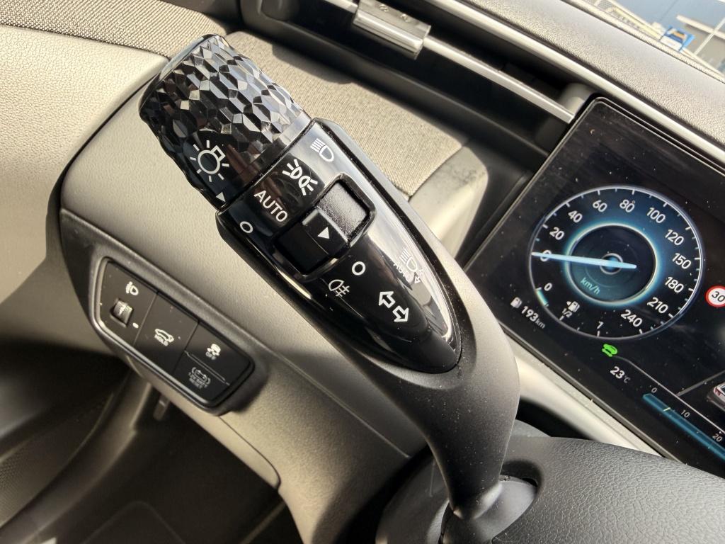Hyundai Tucson 1.6 t-gdi hev premium | full options | navi | elek.koffer | 
