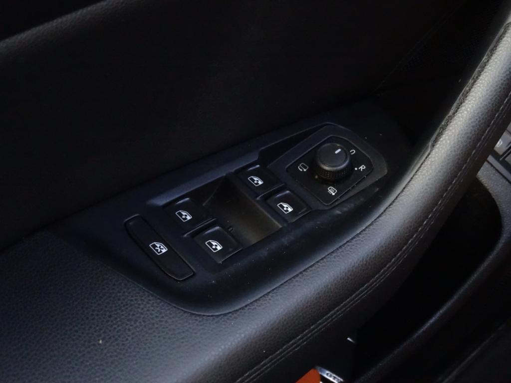Volkswagen Passat variant 1.4 tsi gte connected series plus | pano | trekha