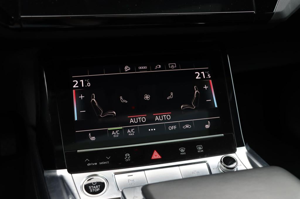 Audi Q8 E-tron 55 quattro advanced edition plus 115 kwh | soh 92,2% | lucht