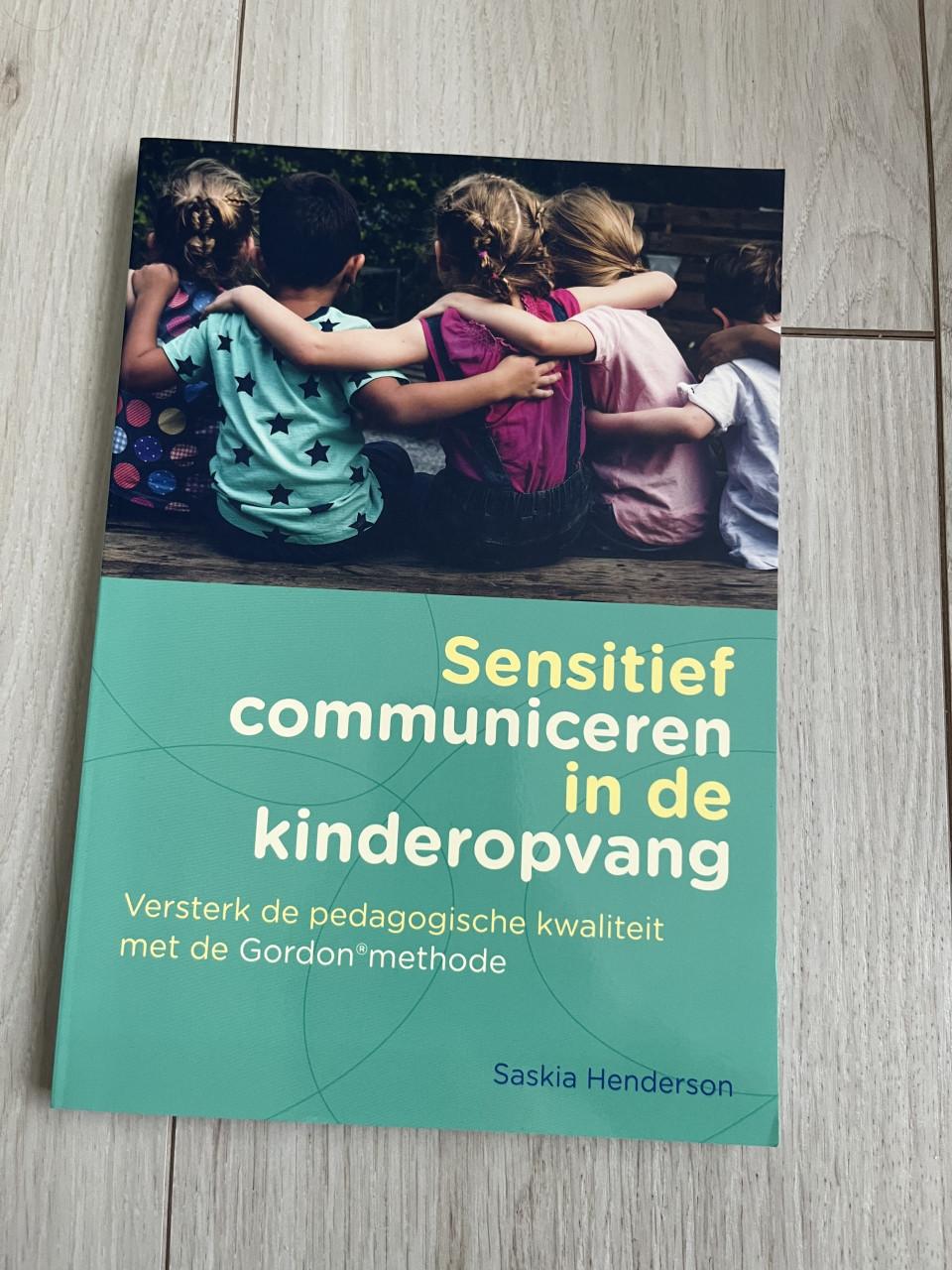 Sensitief communiceren in de kinderopvang – Saskia Henderson