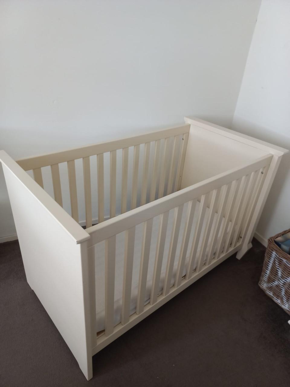 Kinderledikant met matras en aerosleep topper