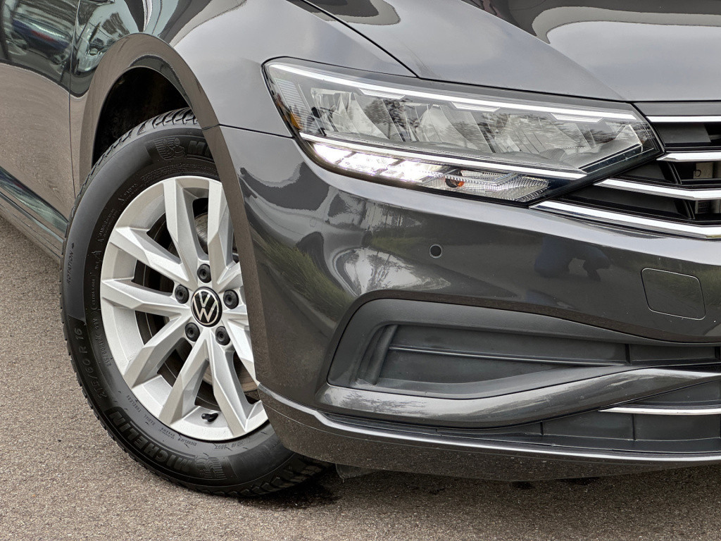 Volkswagen Passat variant 1.5 tsi 150pk dsg style | adapt. cruise | navi | 