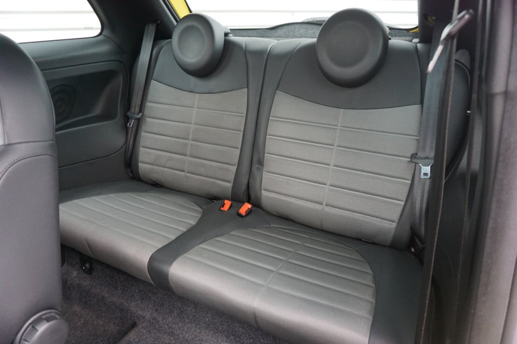 Fiat 500 0.9 twinair plus airco / elektr. ramen / lm velgen / nap