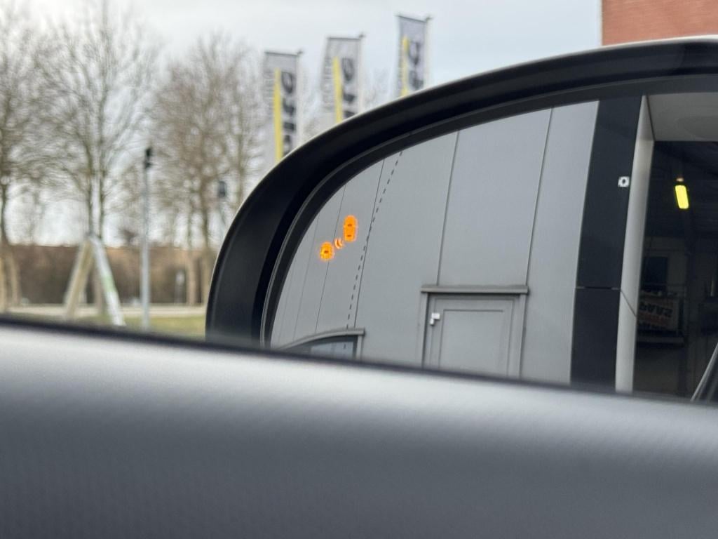 Hyundai Kona ev fashion 64 kwh soh 97%, 3-fase lader