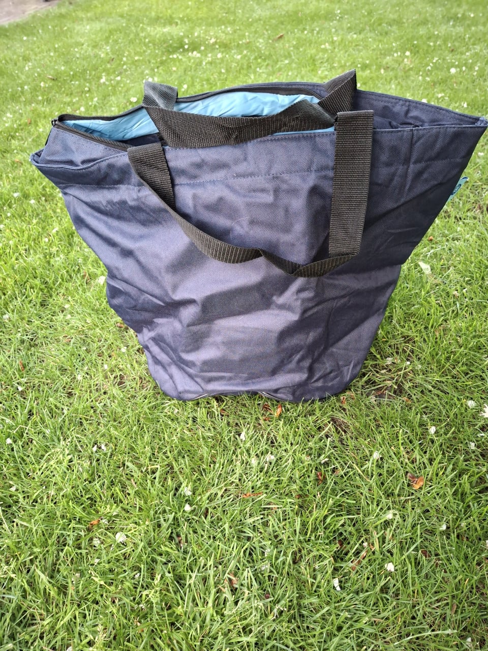 Donkerblauwe koeltas