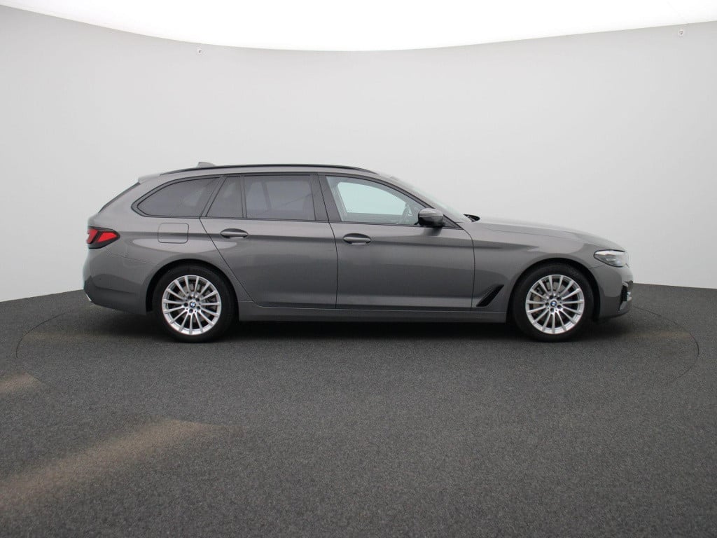 BMW 5 Serie touring 530e executive | automaat | leder | navigatie | stoel v